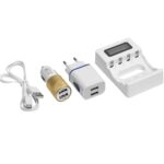 Cargador Pilas Para Casa / Coche LR6 Y LR3 (AA y AAA)