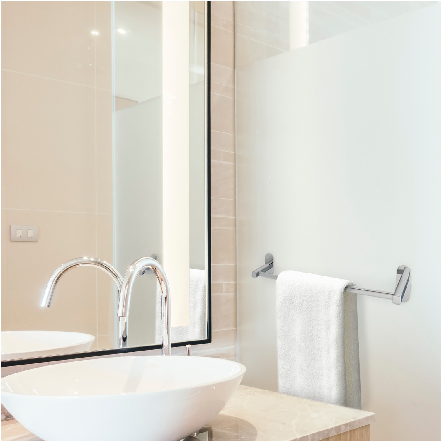 Toallero Barra 60 cm. Color Inox Con Efecto Espejo, Autoadhesivo Resistente, Porta Toallas, Toallero Adhesivo Pared/Mueble