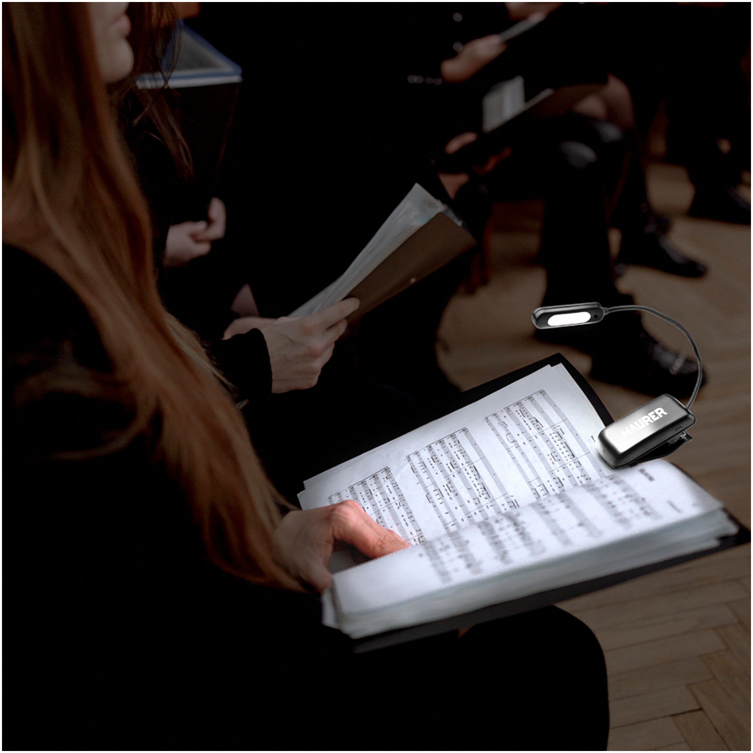 Linterna LED De Mesa / Lectura Bateria Recargable (1.000 mAh) 30 Lumenes Con Clip, 3 Tonos De Luz y 3 Niveles De Luminosidad